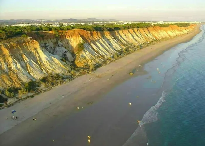 Mit Terrasse By Interhome